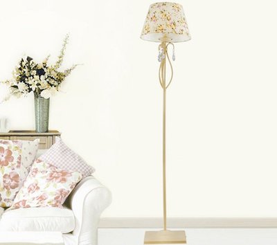 实惠与美观可以兼得 12款不同风格落地灯产品推荐