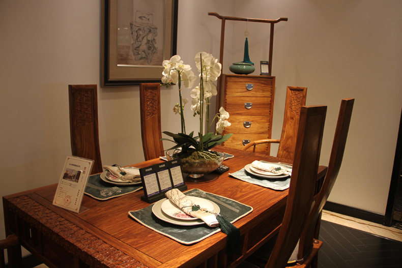 苏梨产品测评 以山水画手法诠释江南水墨文化，演绎家居艺术之美